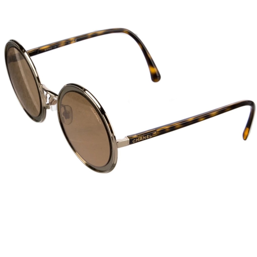 CHANEL Round Mirrored Sunglasses